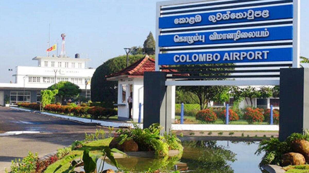 Sri Lanka’s FitsAir To Expand Into International Passenger Ops with De Havilland Canada Dash 8-400s
