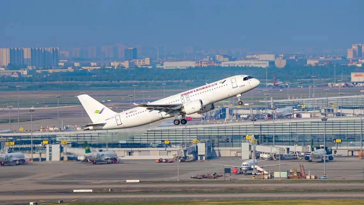 First Comac C919 To Be Delivered To Customer Completes Test Flight
